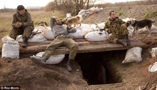 Militan Pro Rusia Janji Tarik Senjata Berat dari Pertempuran