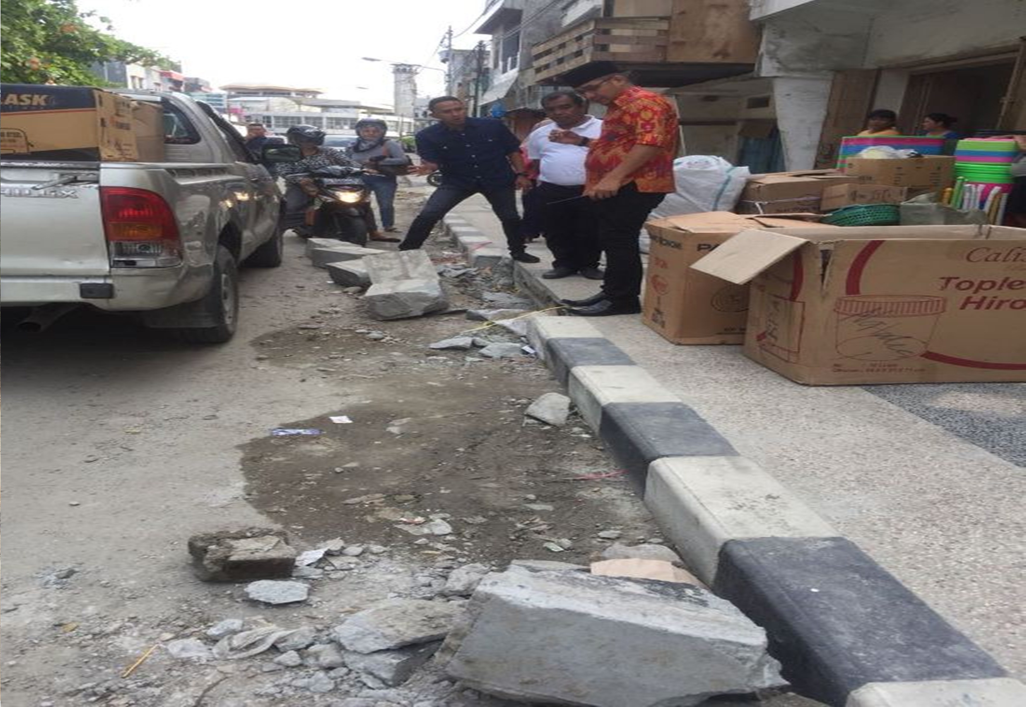 Wawali Sidak Proyek Trotoar dan Median Jalan