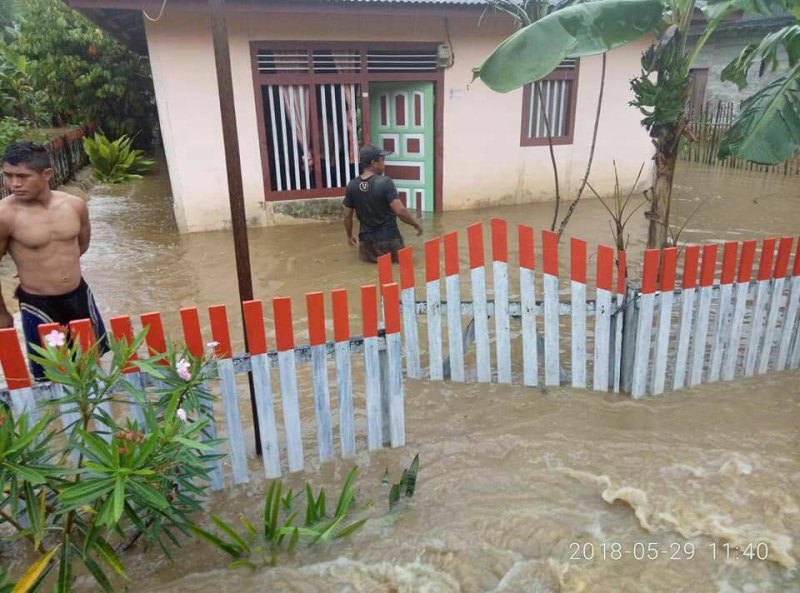 Belasan Rumah di Malanggong Terendam Banjir