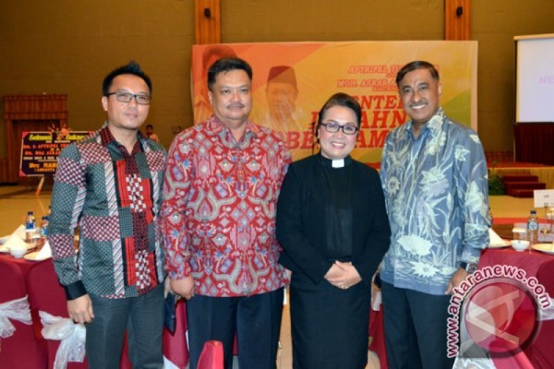 Markus Nari, Kakak Ipar  Bupati Morut Aptripel Tumimomor Ditahan KPK