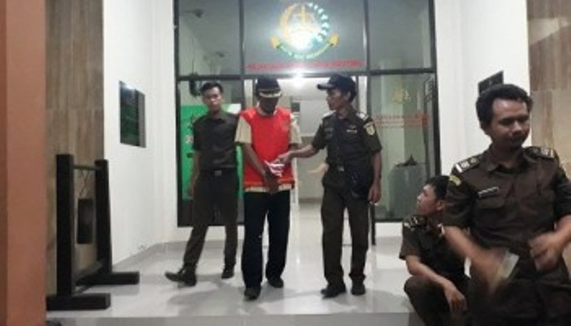 Mantan Kades Jononunu Saharudin HB Lawasa Jalani Sidang Dakwaan