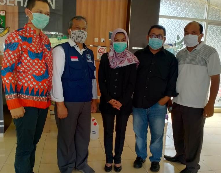 Sebanyak  3.686 Terdampak Covid19, PUB & Ketum SMSI “Keroyok” Banten