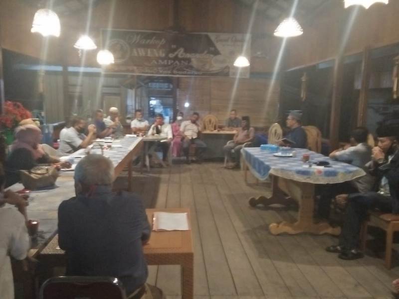 BUPATI TEGASKAN TAK ADA PEDAGANG MASUK TOUNA SELAIN LOGISTIK