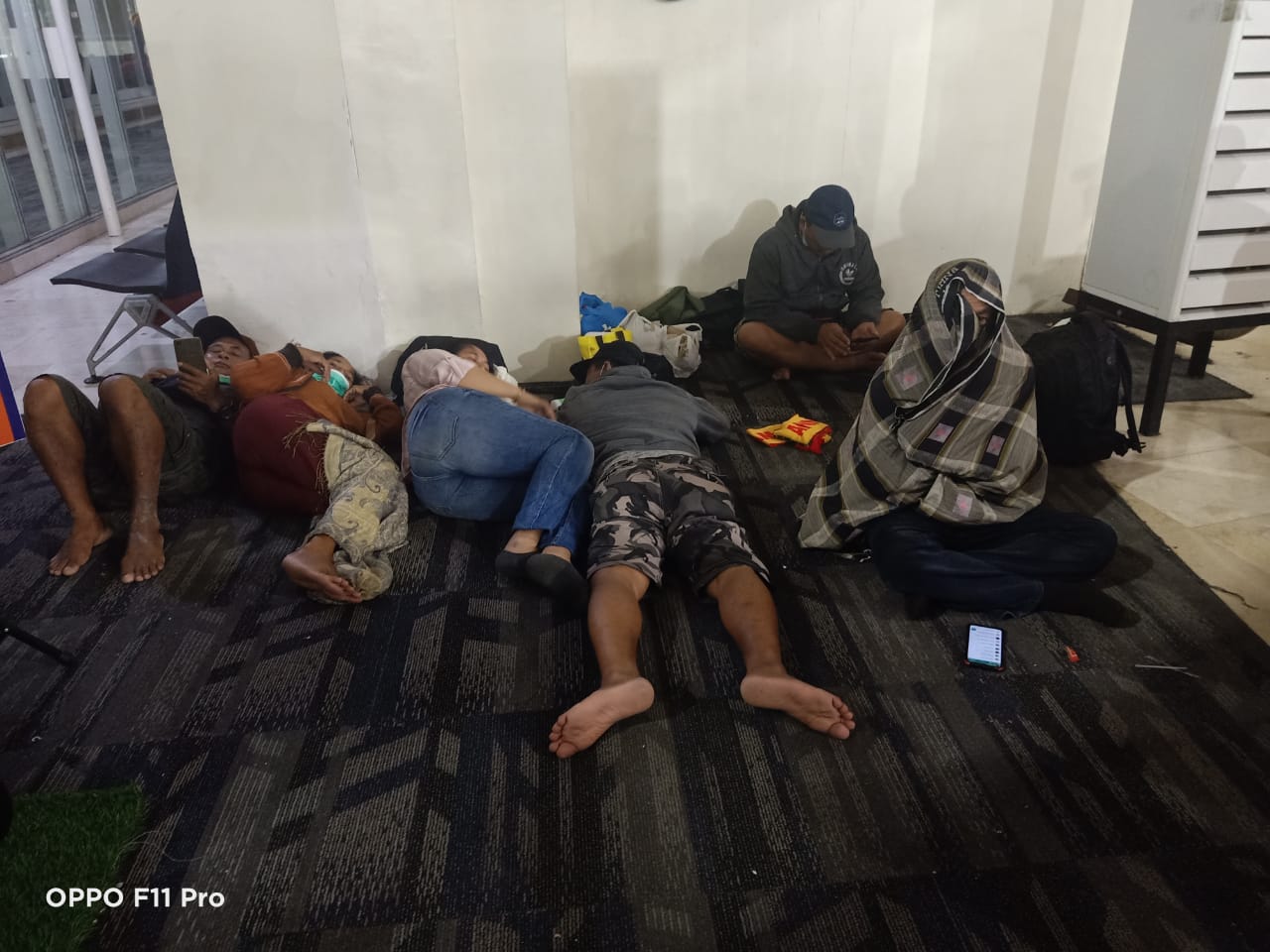 Sebanyak 180an Penumpang Lion Air Terlantar di Bandara Hasanuddin