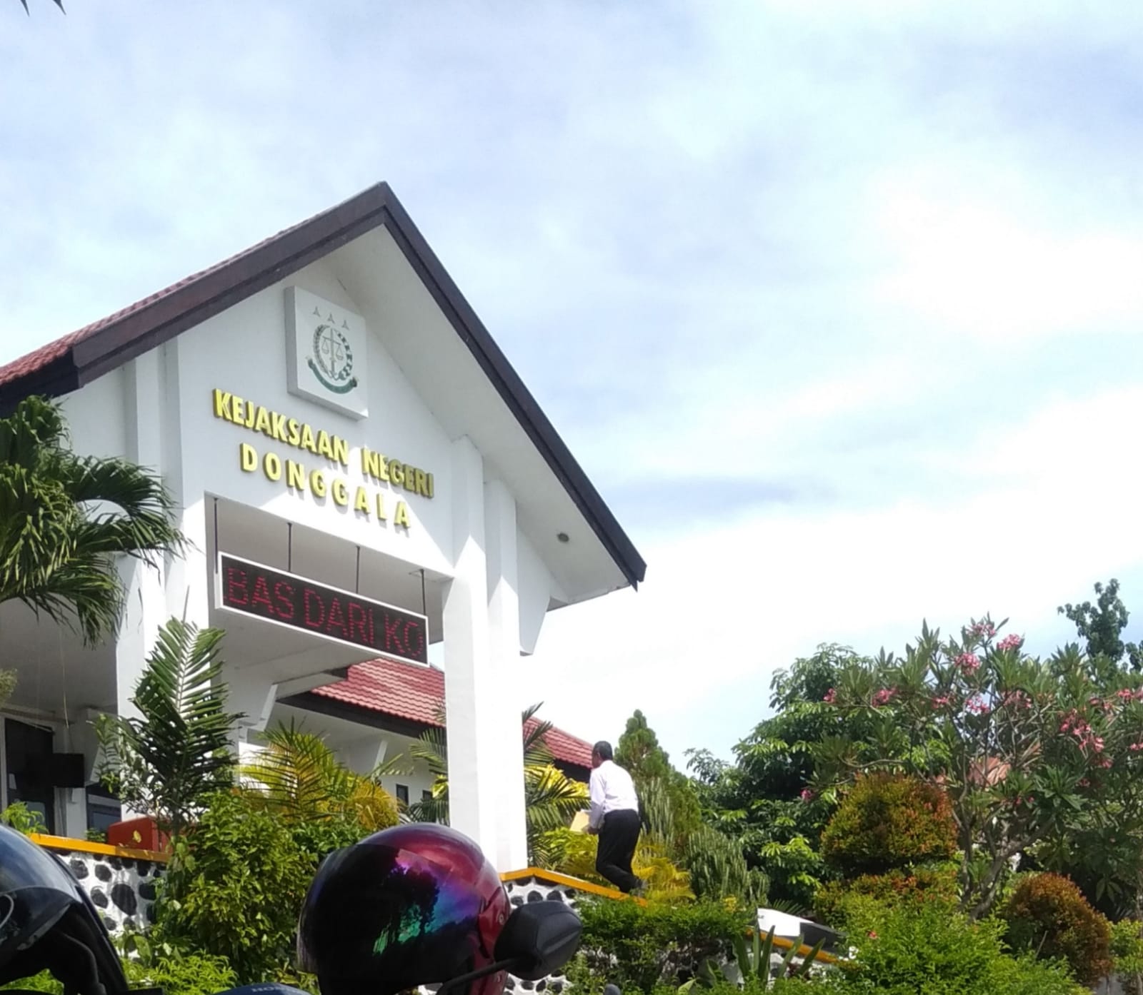 Hari Ini Tim Kejagung Periksa Bupati Donggala Kasman, Lubis dan Mardiana di Kejari Donggala