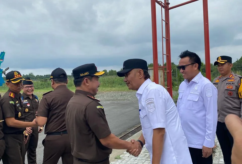 Pj Bupati Sambut Kedatangan Kajati