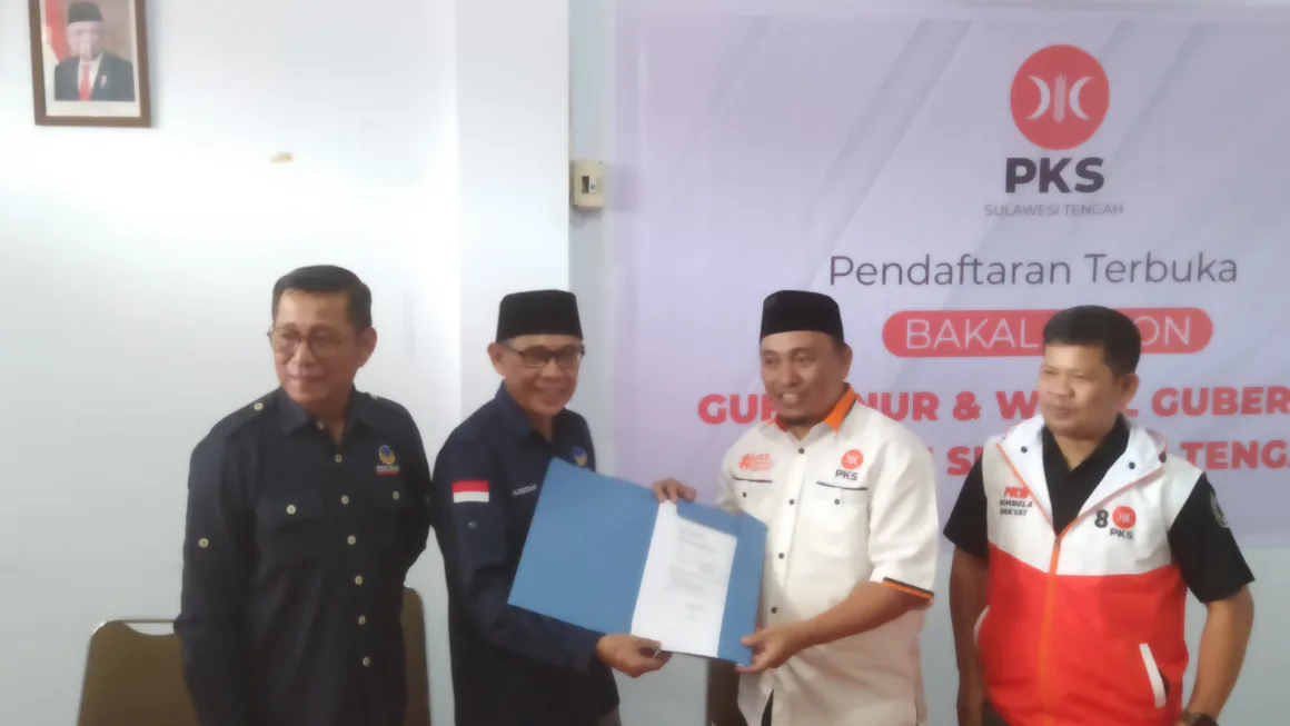 DPW PARTAI NASDEM Serahkan Formulir Pendaftaran Ahmad Ali ke PKS