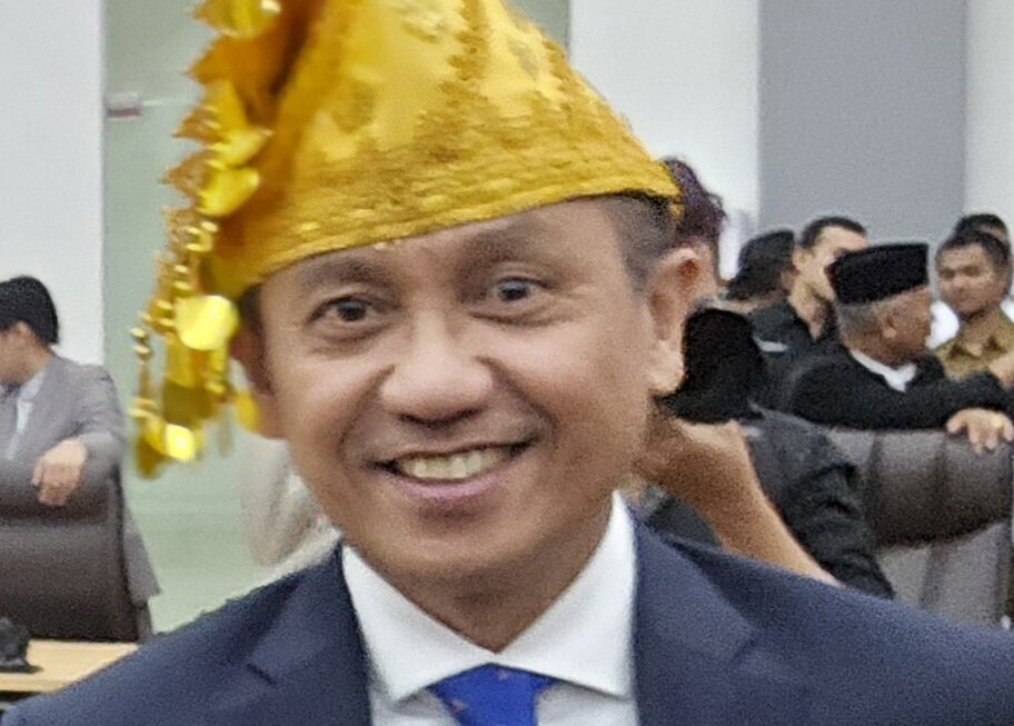 Waket II DPRD :  Pemprov Harus Bayar Hutang Kolam Renang