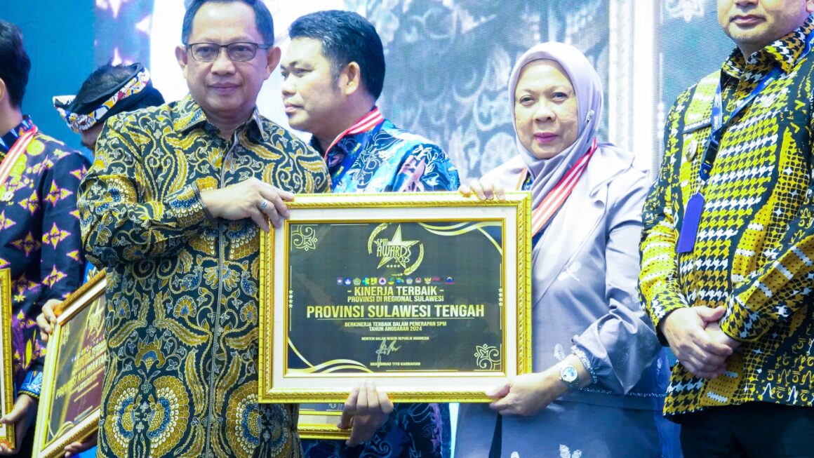 Pemprov Raih Penghargaan Rehional SPM Awards 2025