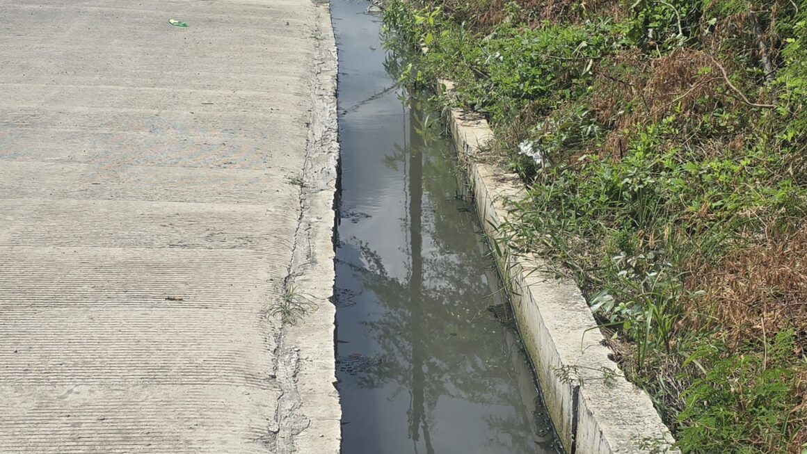 Hamdan : Saluran Tersumbat Akibat Tumpukan Material