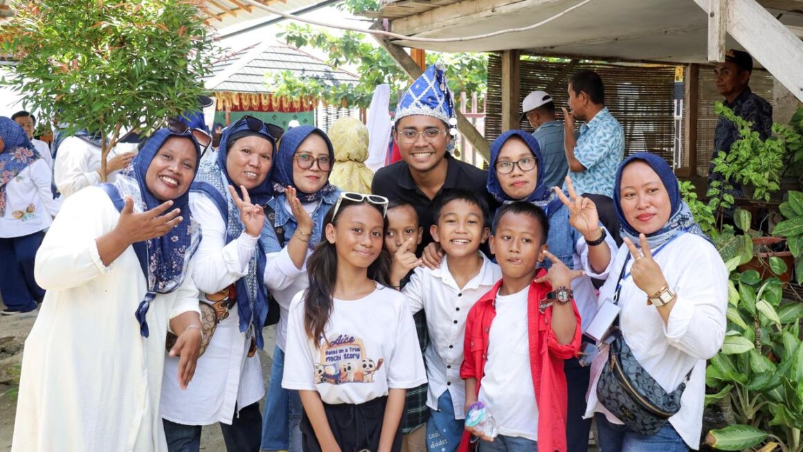 Ada Fathur Razaq di HUT Pertama Emak-Emak BERANI di Tawaeli