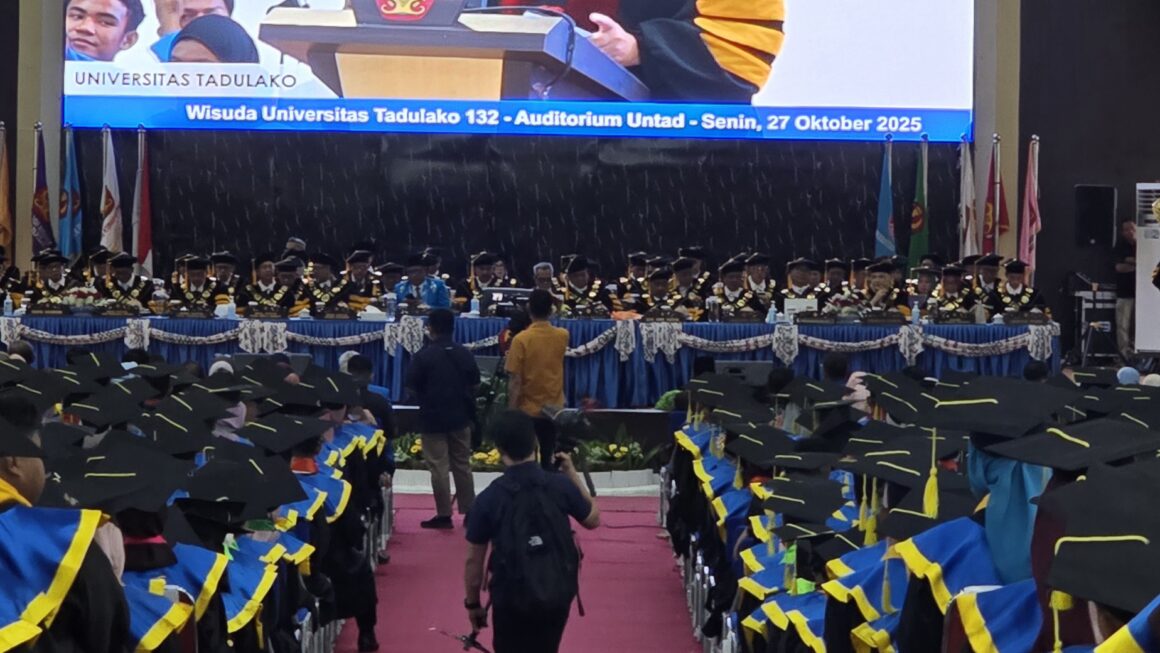 Untad Wisuda 1.479 Sarja Baru