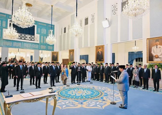 Presiden Lantik 11 Duta Besar LBBP dan Wakil Duta Besar RI