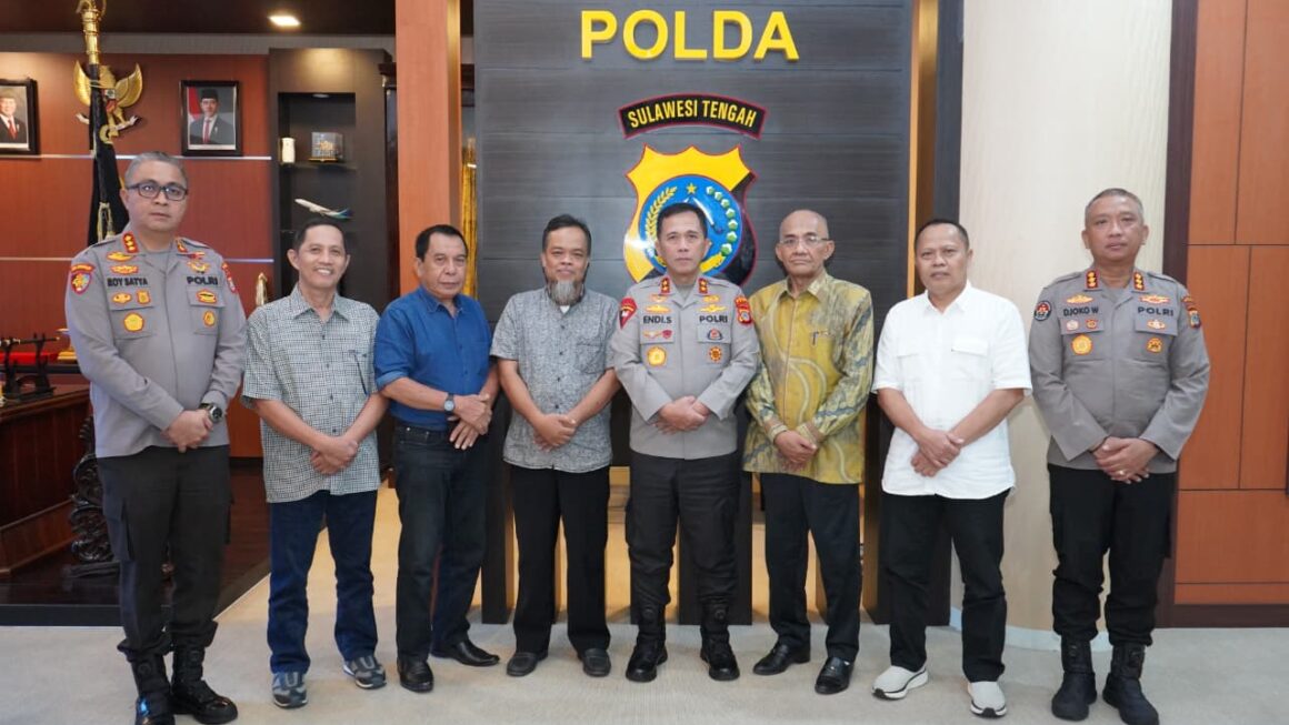 PWI Silaturrahim Ke Kapolda Irjen Endi Sutendi