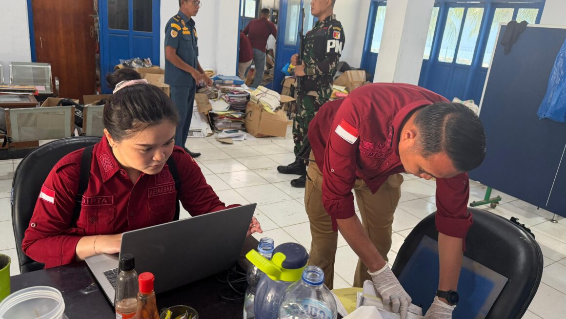 Terkait PT.Cocoman, UPP Kelas III Kolonodale Digeledah Penyidik Kejati