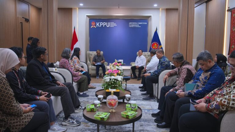 Dewan Pers dan KPPU Bahas Dominasi Goodle, Meta dan Tiktok