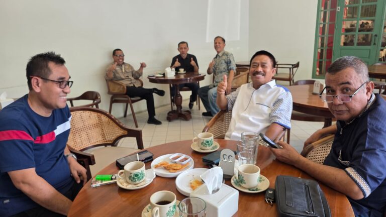 Duet Risharyudi Triwibowo – Mohammad Nasir Dai Maroto Buol Staknan
