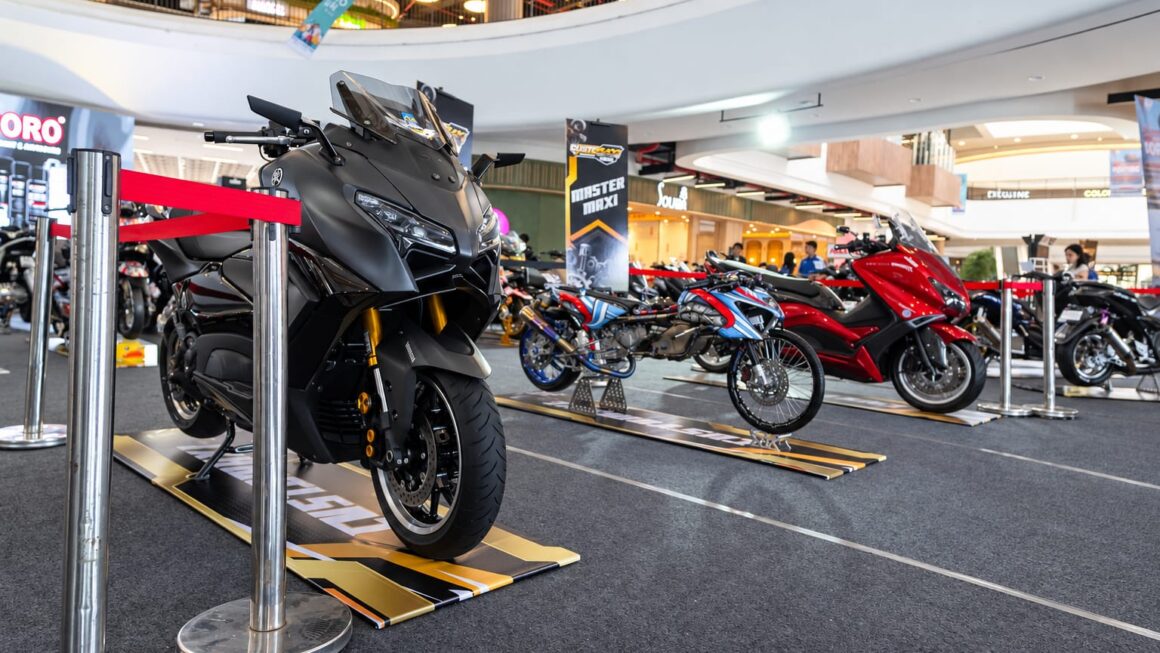 Debut Perdana TMAX hingga Modifikasi XMAX Rp700 Juta